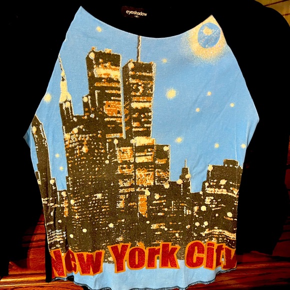 Vintage 90’s New York 17 off the shoulder tee